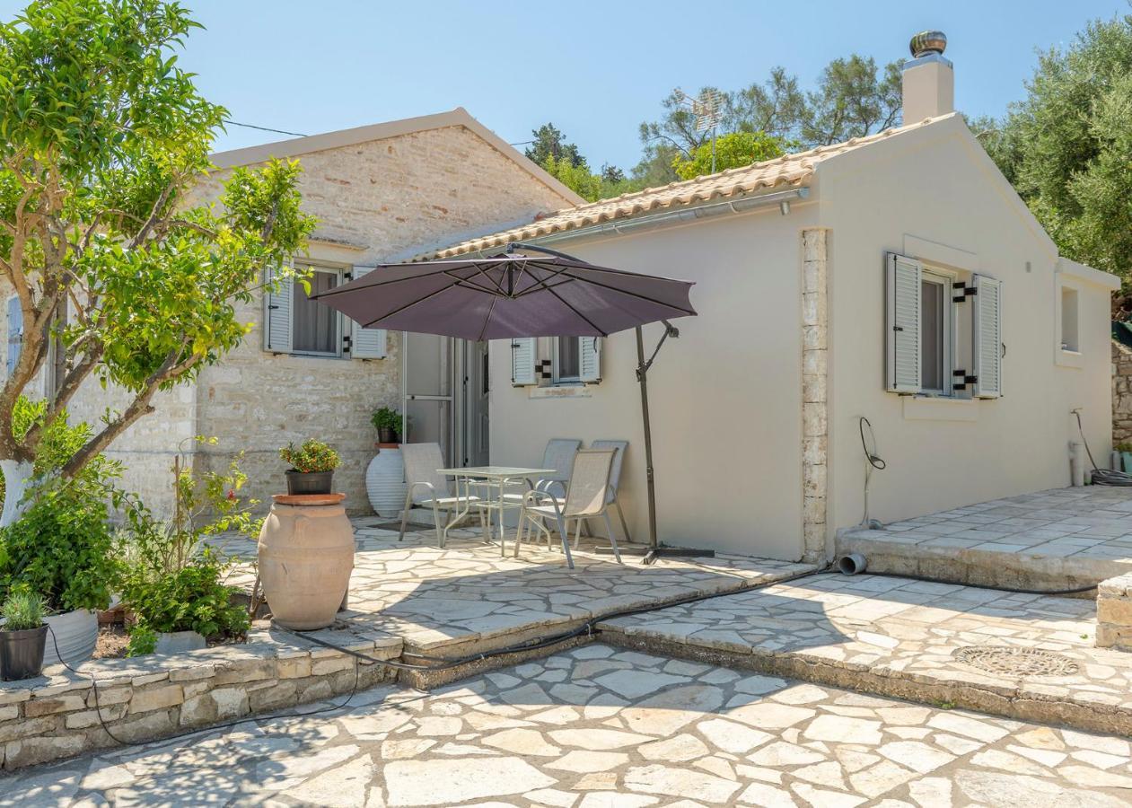 Emilios Stone House Villa Gaios Buitenkant foto