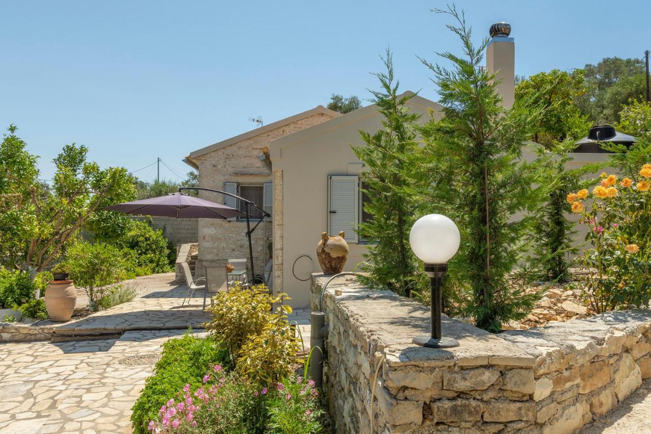 Emilios Stone House Villa Gaios Buitenkant foto